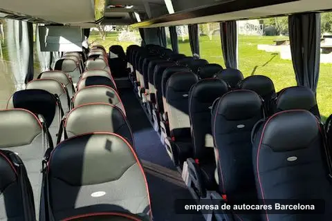 Alquiler Autocares Barcelona Lleo, empresa de autocares en Barcelona (4)