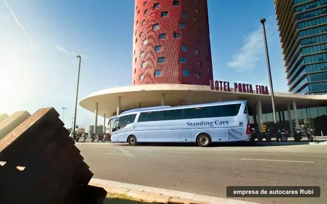 Alquiler autocares Standing Cars, empresa de autocares en Rubí