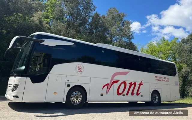 AUTOCARS FONT SEGUR VIATGES ALELLA, empresa de autocares en Alella