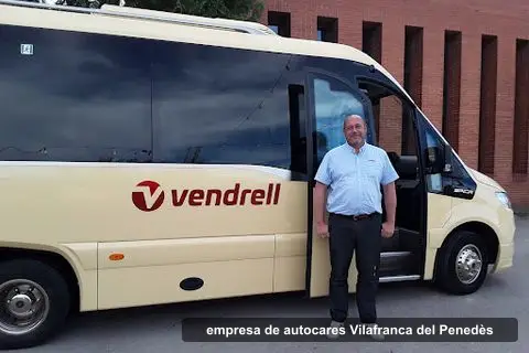 Autocars Vendrell, empresa d'autocars a Vilafranca del Penedès (2)