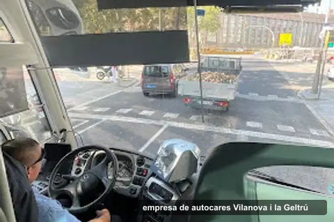 BusGarraf, empresa de autocares en Vilanova i la Geltrú (2)