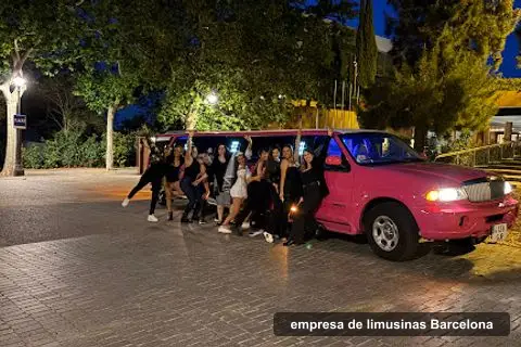 Limo Lux Bcn SL, empresa de limusinas en Barcelona (3)